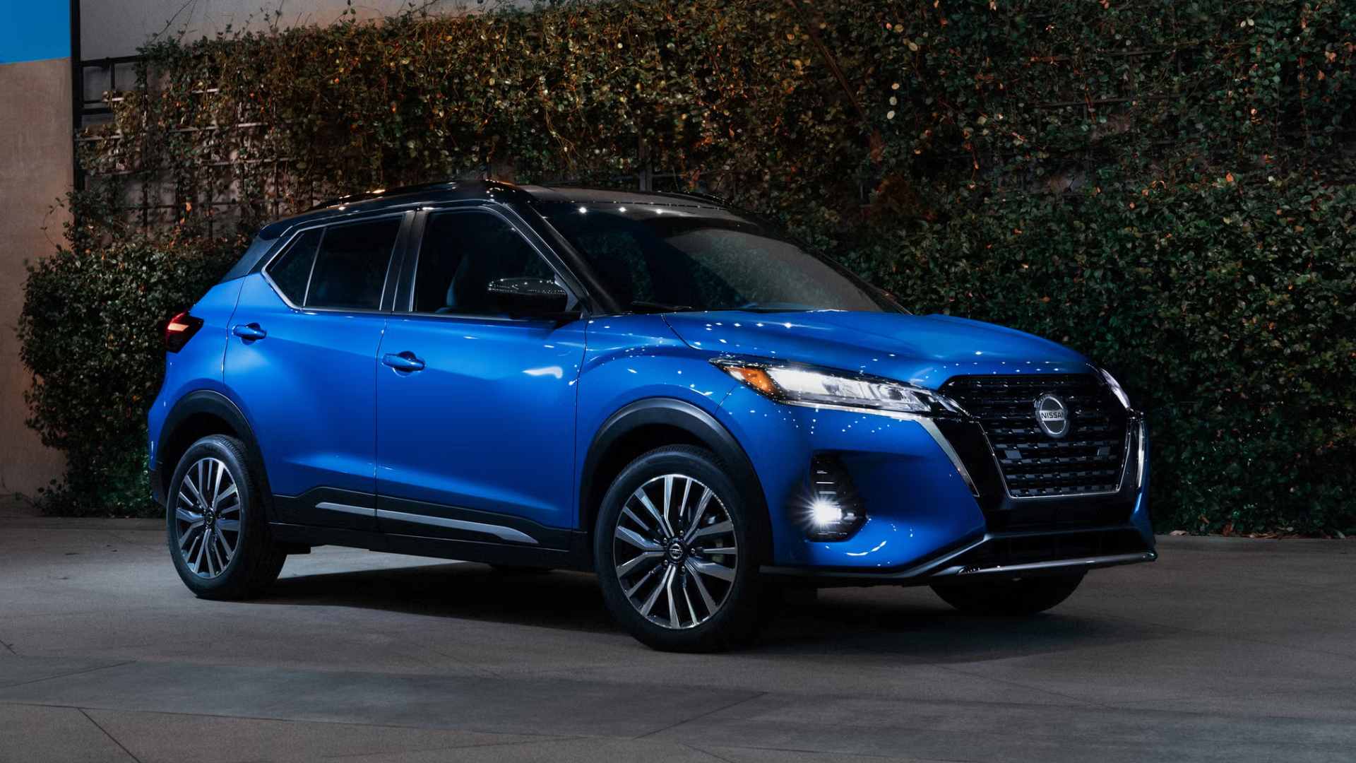 NISSAN KICKS 2021