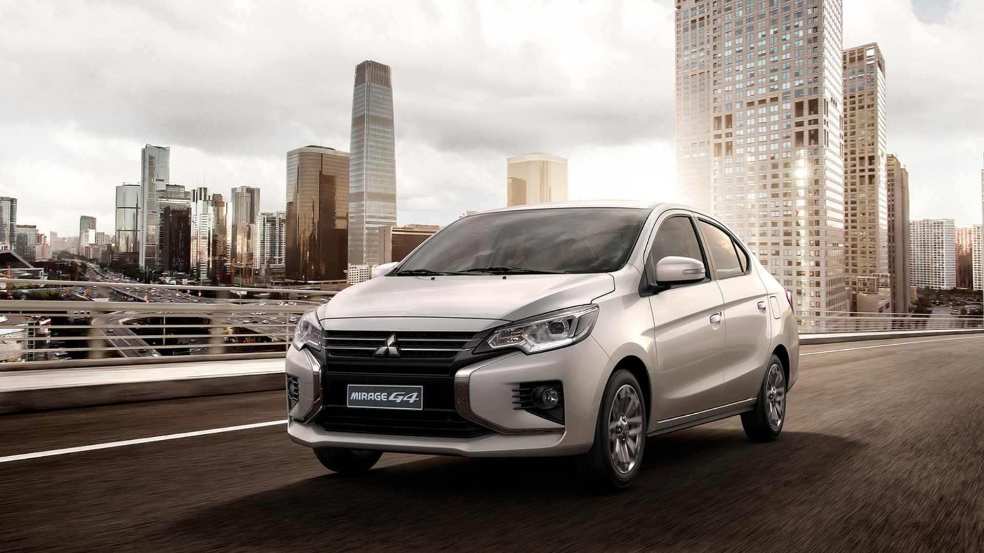 MITSUBISHI MIRAGE G4 2021